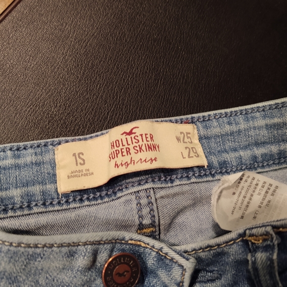 Jeans - Picture 2 of 2